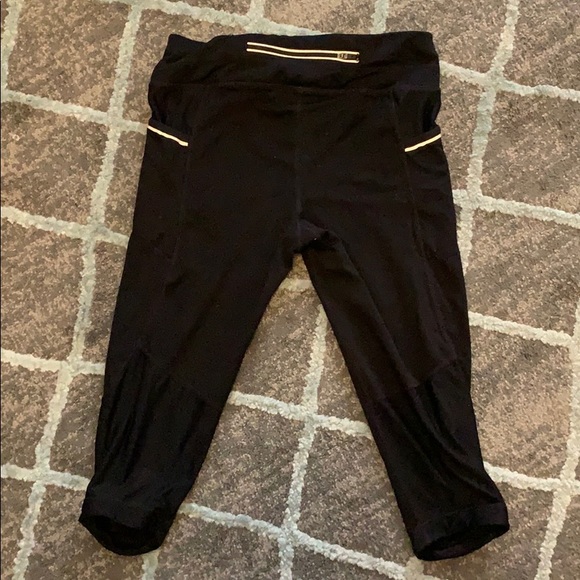 Athleta Donny be Free knicker - Picture 2 of 3